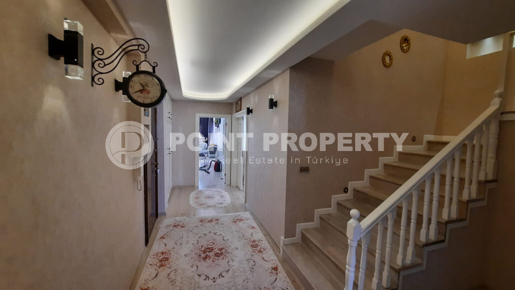 Luxury property: penthouse 4+1, 250m², with separate kitchen in a cozy complex in Oba, Alanya-id-1698-photo-7