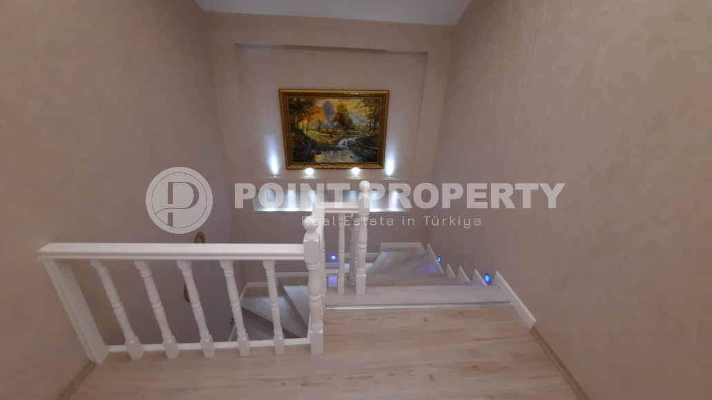 Luxury property: penthouse 4+1, 250m², with separate kitchen in a cozy complex in Oba, Alanya-id-1698-photo-9