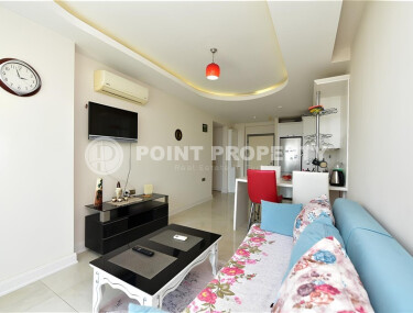 A cozy apartment right on the seashore with a view of the sea surface-id-8954-photo-3