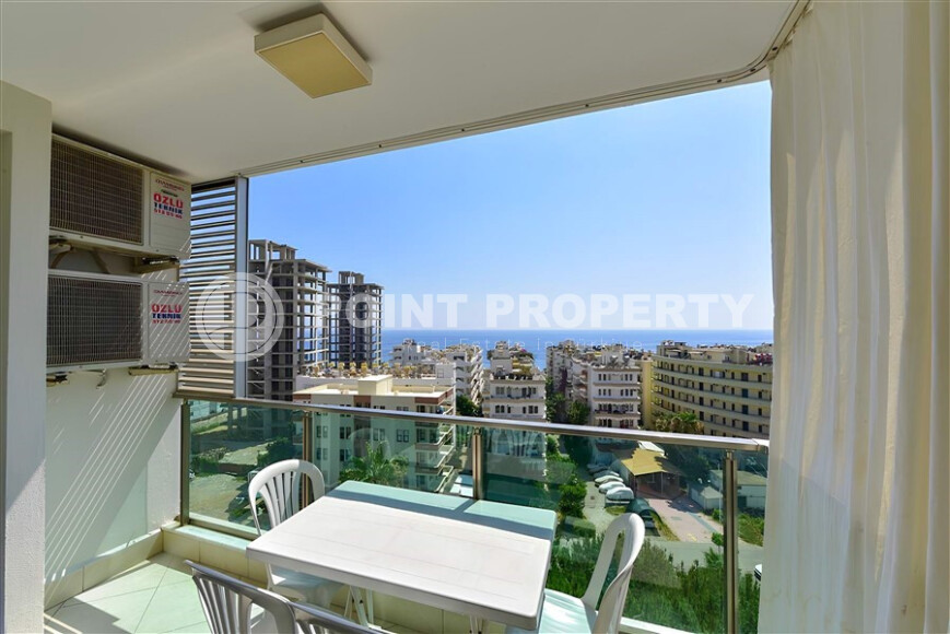 A cozy apartment right on the seashore with a view of the sea surface-id-8954-photo-8