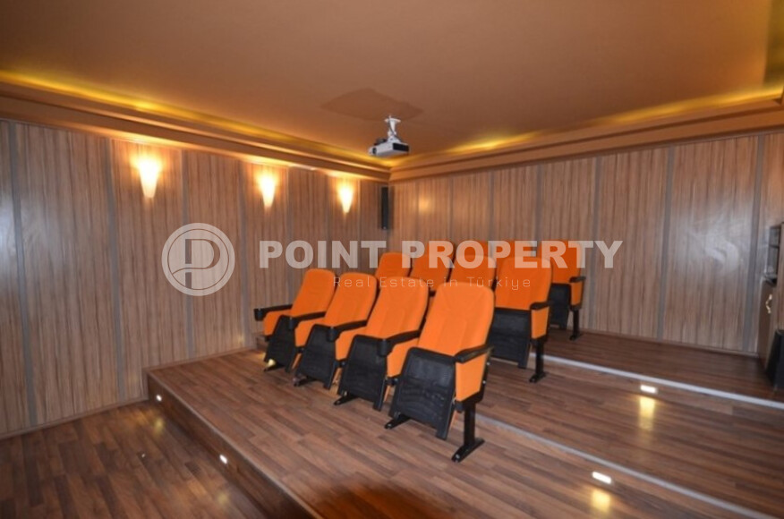 A cozy apartment right on the seashore with a view of the sea surface-id-8954-photo-13