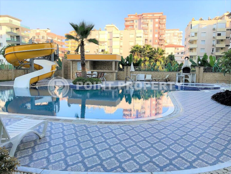 A cozy apartment right on the seashore with a view of the sea surface-id-8954-photo-18