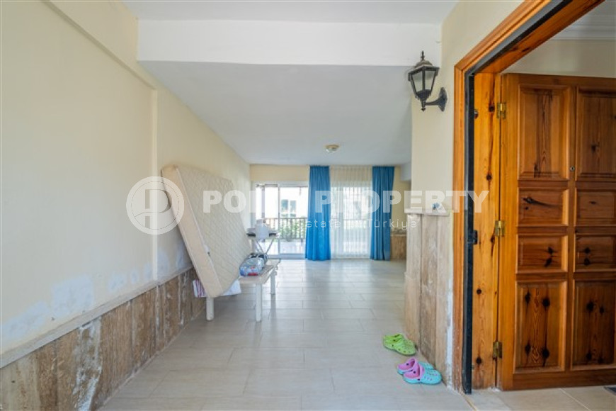 Меблированная трехэтажная вилла с тремя спальнями, 150м², у моря, в районе Алании Паяллар-id-1701-фото-3