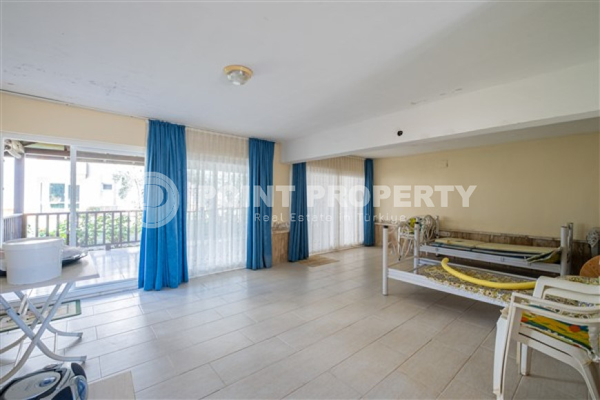 Меблированная трехэтажная вилла с тремя спальнями, 150м², у моря, в районе Алании Паяллар-id-1701-фото-4