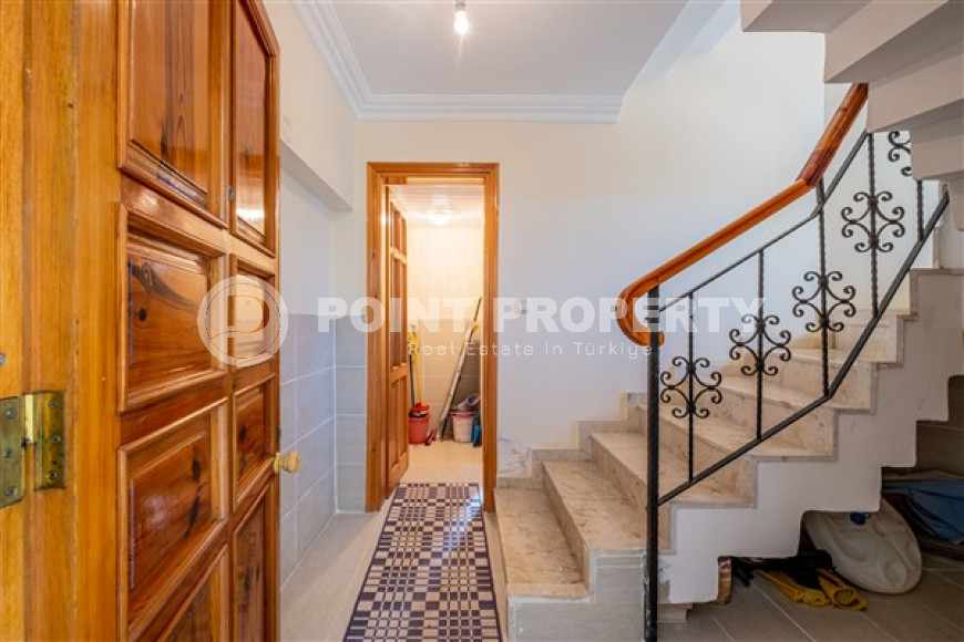 Меблированная трехэтажная вилла с тремя спальнями, 150м², у моря, в районе Алании Паяллар-id-1701-фото-5