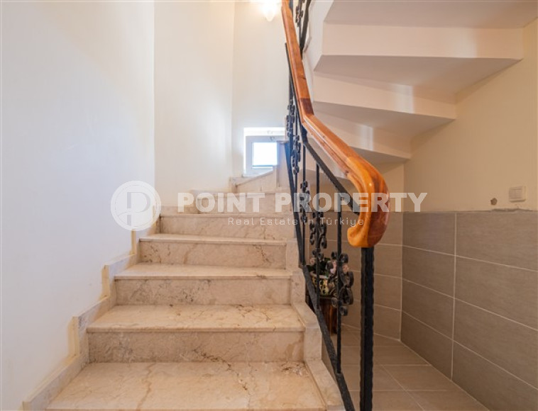 Меблированная трехэтажная вилла с тремя спальнями, 150м², у моря, в районе Алании Паяллар-id-1701-фото-6