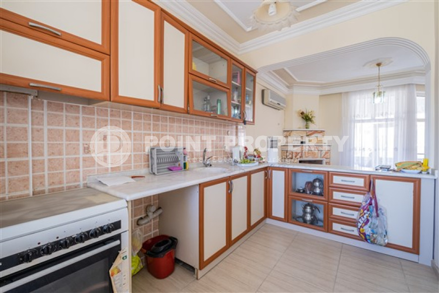 Меблированная трехэтажная вилла с тремя спальнями, 150м², у моря, в районе Алании Паяллар-id-1701-фото-19