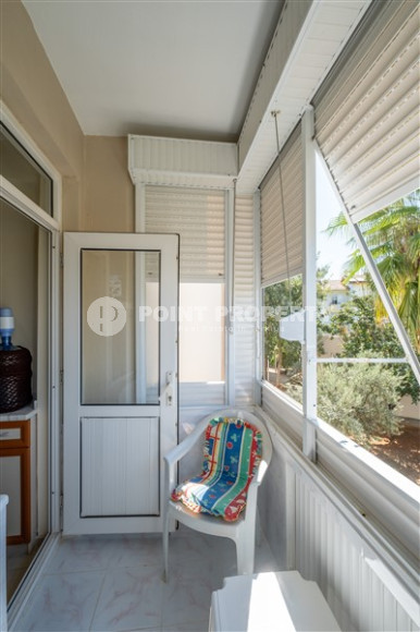 Меблированная трехэтажная вилла с тремя спальнями, 150м², у моря, в районе Алании Паяллар-id-1701-фото-23