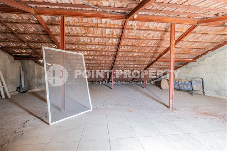 Меблированная трехэтажная вилла с тремя спальнями, 150м², у моря, в районе Алании Паяллар-id-1701-фото-39