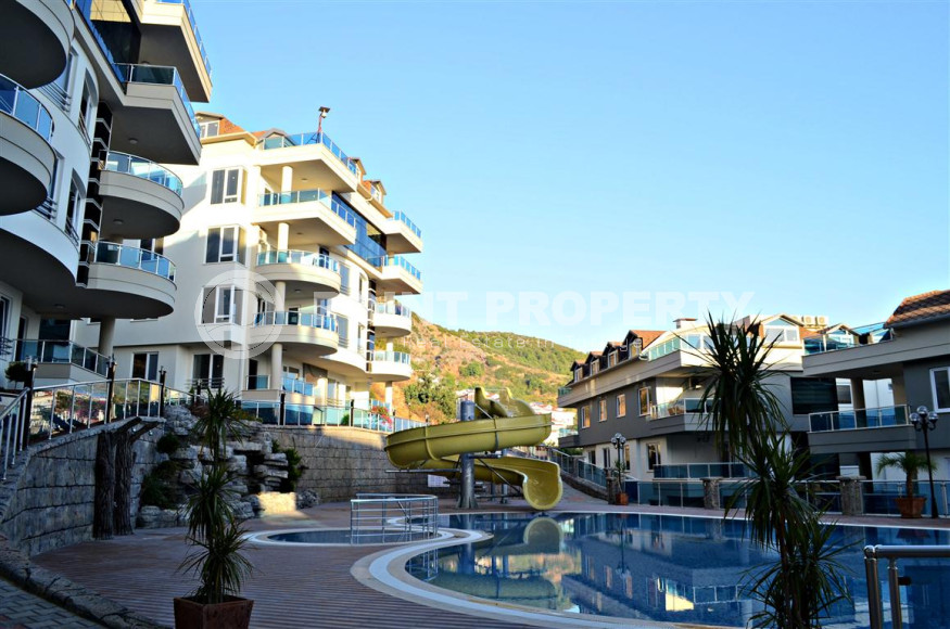 View apartments of various layouts in a complex from a famous developer just 500 meters from Cleopatra Beach-id-1102-photo-2