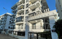 Spacious elegant three bedroom penthouse, 180m², 350m from the sea in Mahmutlar, Alanya-id-1702-photo-1