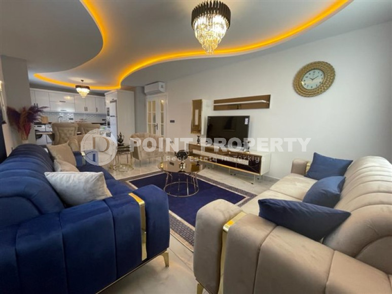 Spacious elegant three bedroom penthouse, 180m², 350m from the sea in Mahmutlar, Alanya-id-1702-photo-4