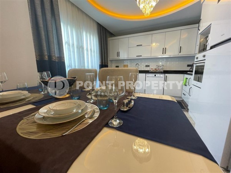 Spacious elegant three bedroom penthouse, 180m², 350m from the sea in Mahmutlar, Alanya-id-1702-photo-9