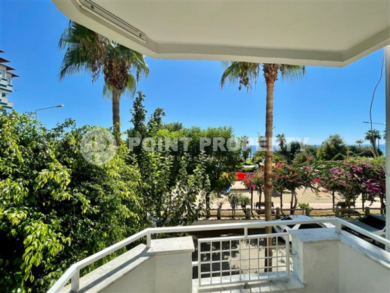 Центр Алании: меблированная трехкомнатная квартира, 85м², с видом на пляж Клеопатры-id-1703-фото-14