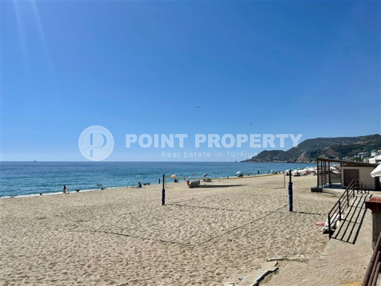 Центр Алании: меблированная трехкомнатная квартира, 85м², с видом на пляж Клеопатры-id-1703-фото-19