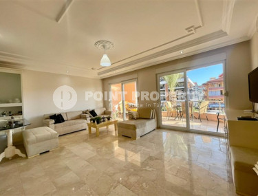 Меблированная квартира с одной спальней, 70м², в центре Алании в комплексе с инфраструктурой-id-1704-фото-3