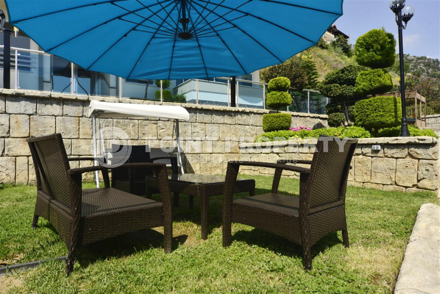 View apartments of various layouts in a complex from a famous developer just 500 meters from Cleopatra Beach-id-1102-photo-11