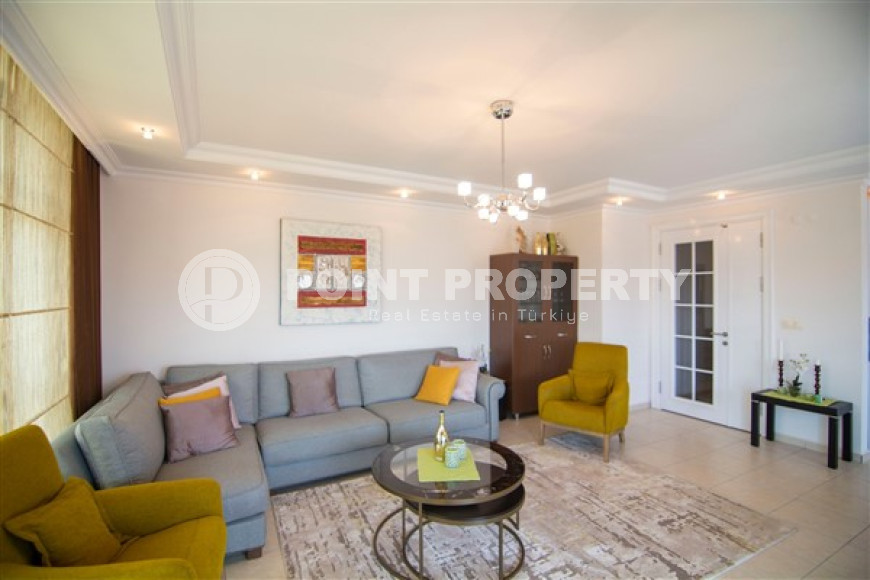 Elegant five-room penthouse, 230 m², with mountain views in a luxury complex in Cikcilli, Alanya-id-1706-photo-15