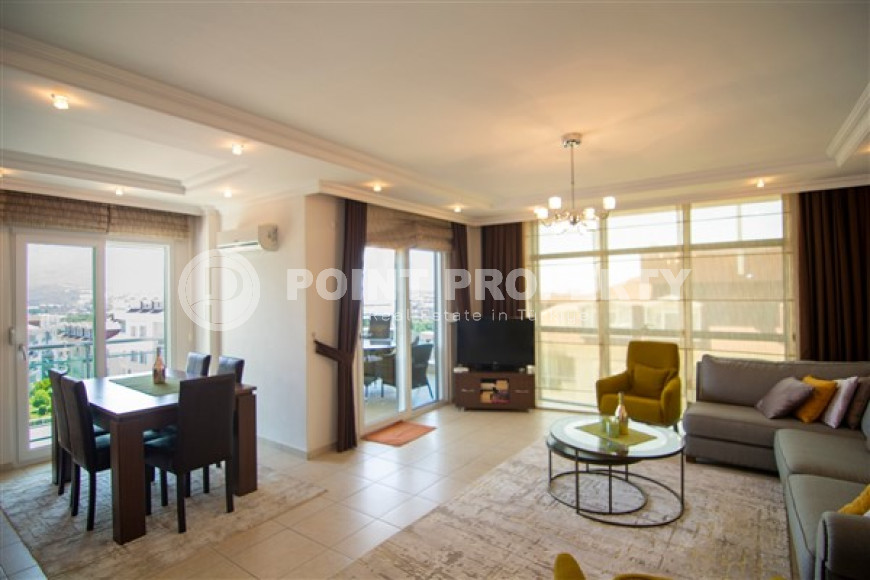 Elegant five-room penthouse, 230 m², with mountain views in a luxury complex in Cikcilli, Alanya-id-1706-photo-16