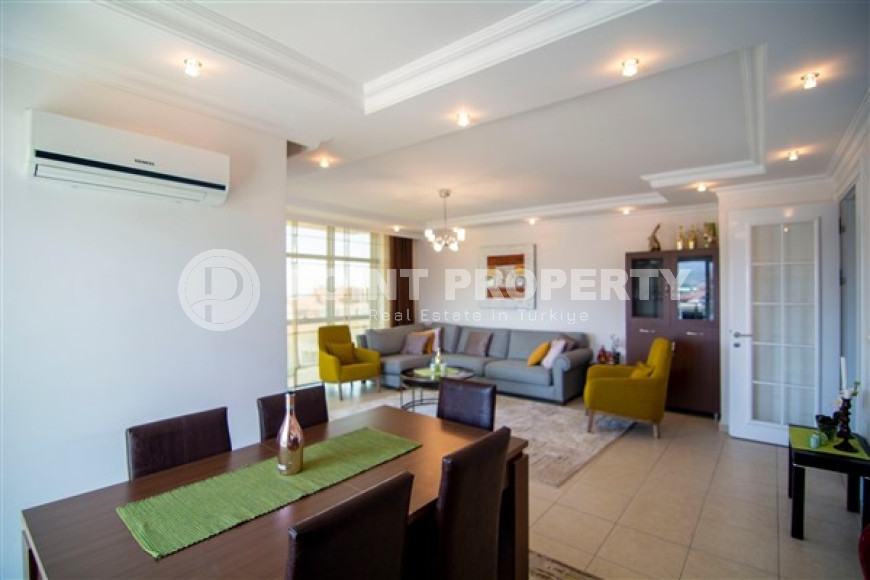 Elegant five-room penthouse, 230 m², with mountain views in a luxury complex in Cikcilli, Alanya-id-1706-photo-24