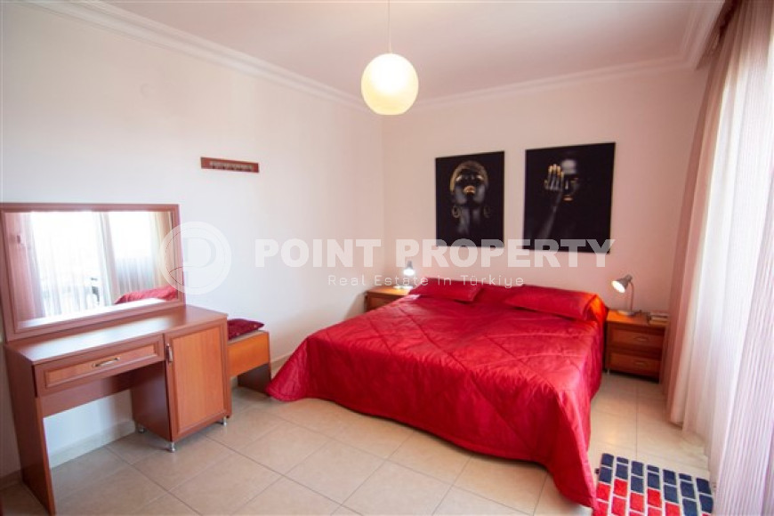 Elegant five-room penthouse, 230 m², with mountain views in a luxury complex in Cikcilli, Alanya-id-1706-photo-28