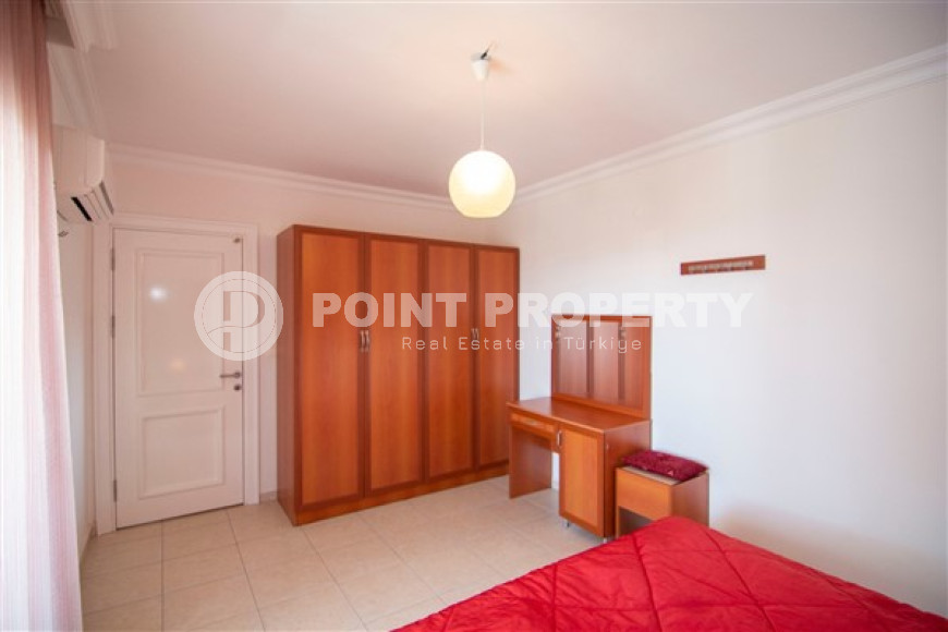 Elegant five-room penthouse, 230 m², with mountain views in a luxury complex in Cikcilli, Alanya-id-1706-photo-29