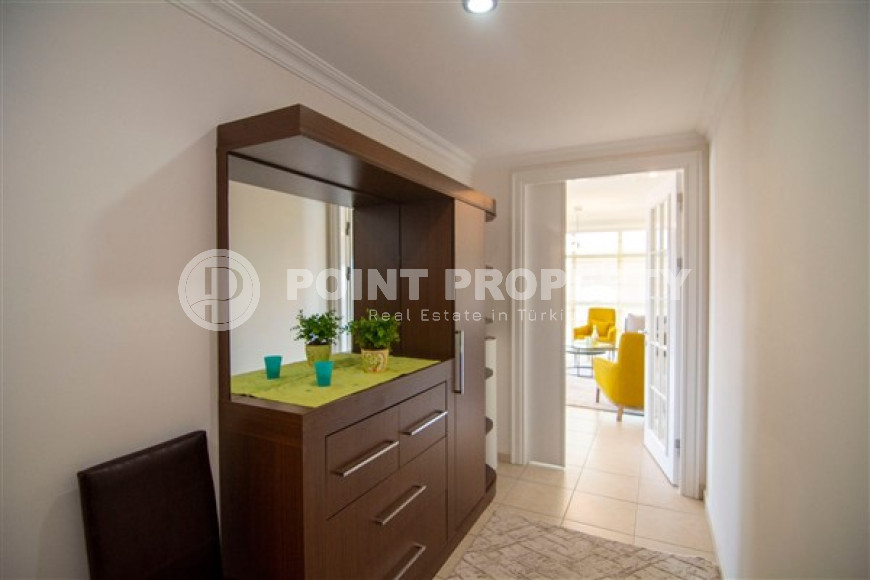 Elegant five-room penthouse, 230 m², with mountain views in a luxury complex in Cikcilli, Alanya-id-1706-photo-30