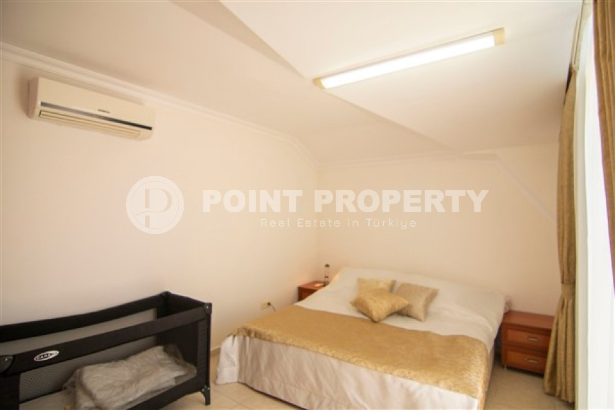 Elegant five-room penthouse, 230 m², with mountain views in a luxury complex in Cikcilli, Alanya-id-1706-photo-31