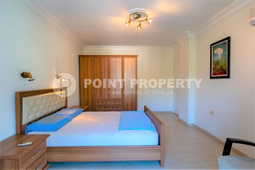 Ready to move in, penthouse 3+2, 220m², in a luxury complex in Cikcilli, Alanya-id-1707-photo-15