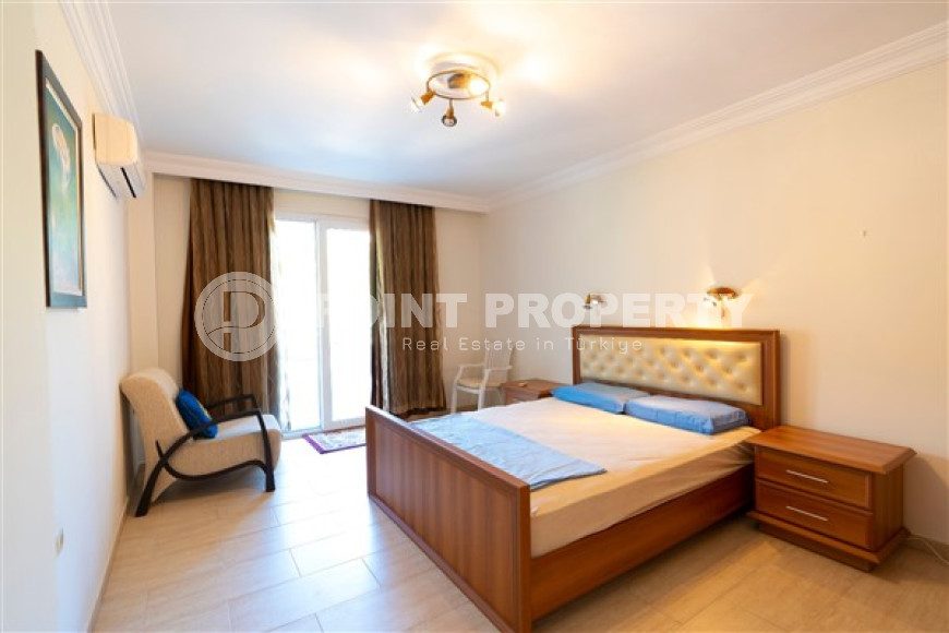 Ready to move in, penthouse 3+2, 220m², in a luxury complex in Cikcilli, Alanya-id-1707-photo-19