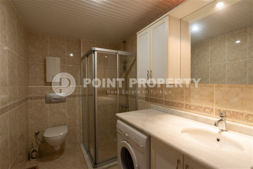 Ready to move in, penthouse 3+2, 220m², in a luxury complex in Cikcilli, Alanya-id-1707-photo-25