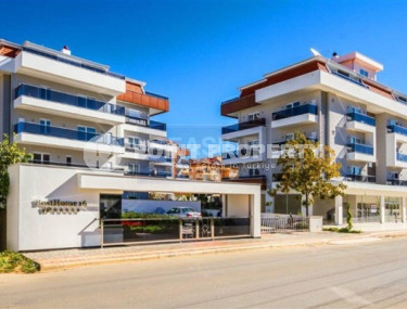 Stylish three-room apartment, 120m², in a premium residence in Alanya - Oba-id-1709-photo-2