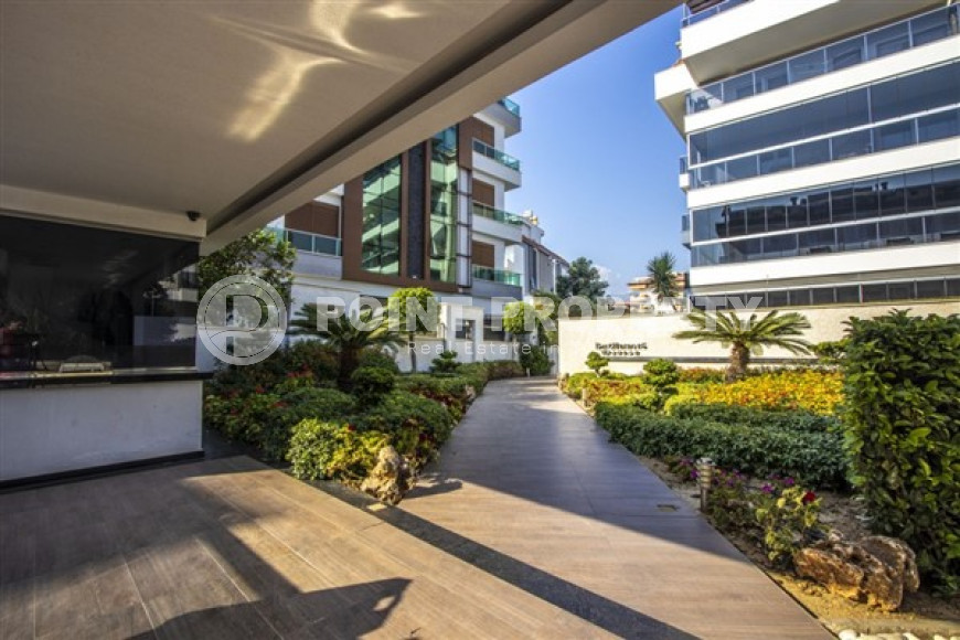 Stylish three-room apartment, 120m², in a premium residence in Alanya - Oba-id-1709-photo-34