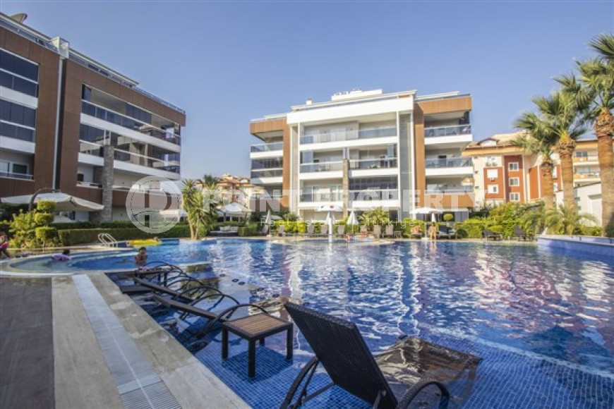 Stylish three-room apartment, 120m², in a premium residence in Alanya - Oba-id-1709-photo-35