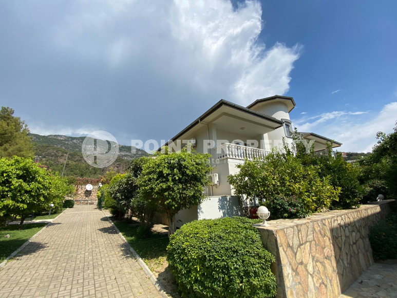 Просторная вилла 4+2 с личным бассейном в центре Алании на любой срок аренды!-id-1710-фото-5