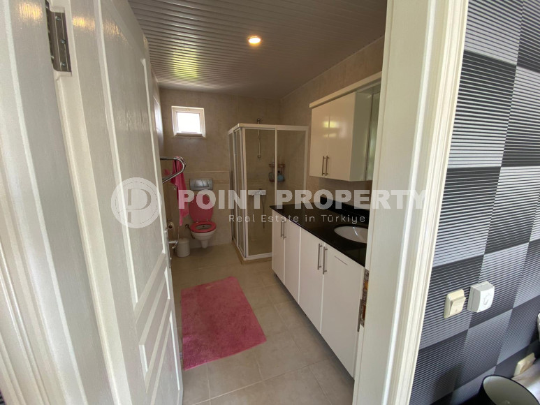 Просторная вилла 4+2 с личным бассейном в центре Алании на любой срок аренды!-id-1710-фото-27