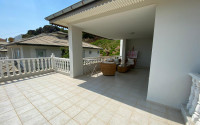 Spacious 4+2 villa with private pool in the center of Alanya for any rental period!-id-1710-photo-21
