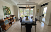 Spacious 4+2 villa with private pool in the center of Alanya for any rental period!-id-1710-photo-11