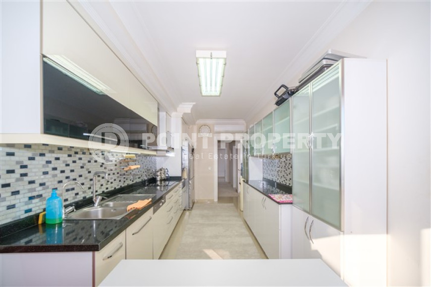 Просторный пентхаус с видом на море в 100 метрах от пляжа-id-1712-фото-11