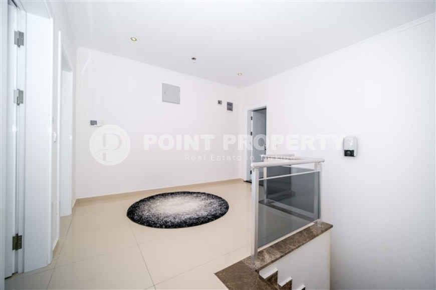 Просторный пентхаус с видом на море в 100 метрах от пляжа-id-1712-фото-23