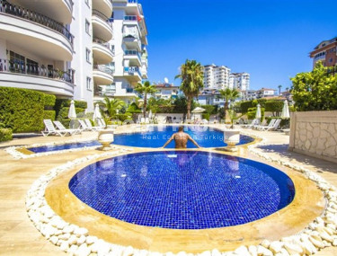 Bright duplex 3+1 overlooking the fortress in the central area of Alanya Cikcilli, 160m2-id-1715-photo-1