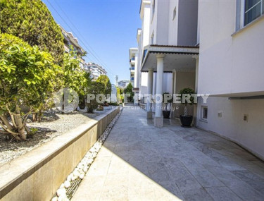 Bright duplex 3+1 overlooking the fortress in the central area of Alanya Cikcilli, 160m2-id-1715-photo-5