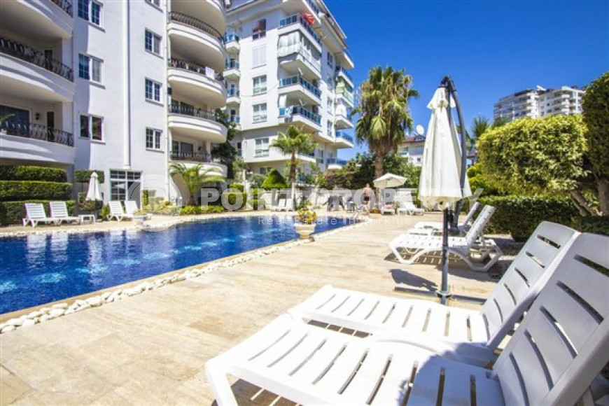 Bright duplex 3+1 overlooking the fortress in the central area of Alanya Cikcilli, 160m2-id-1715-photo-51