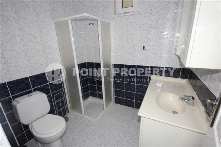 Three-room apartment, 100m², in a well-maintained complex 600m from the sea in Alanya - Mahmutlar-id-1723-photo-9