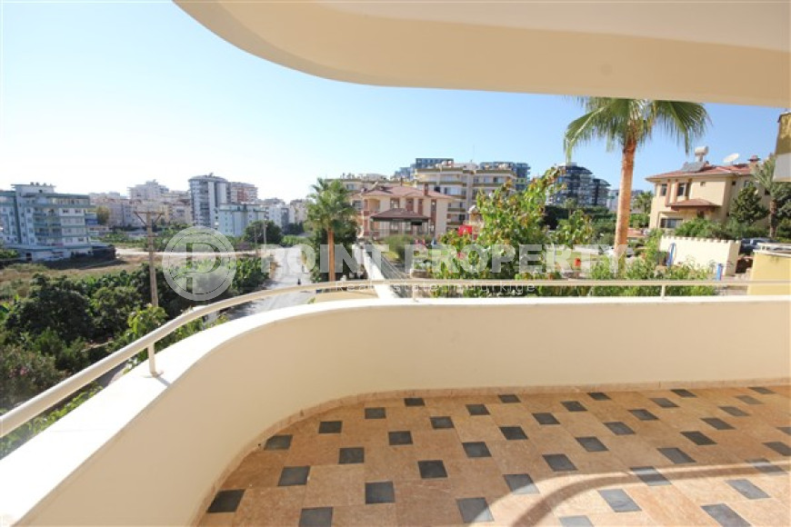 Three-room apartment, 100m², in a well-maintained complex 600m from the sea in Alanya - Mahmutlar-id-1723-photo-19