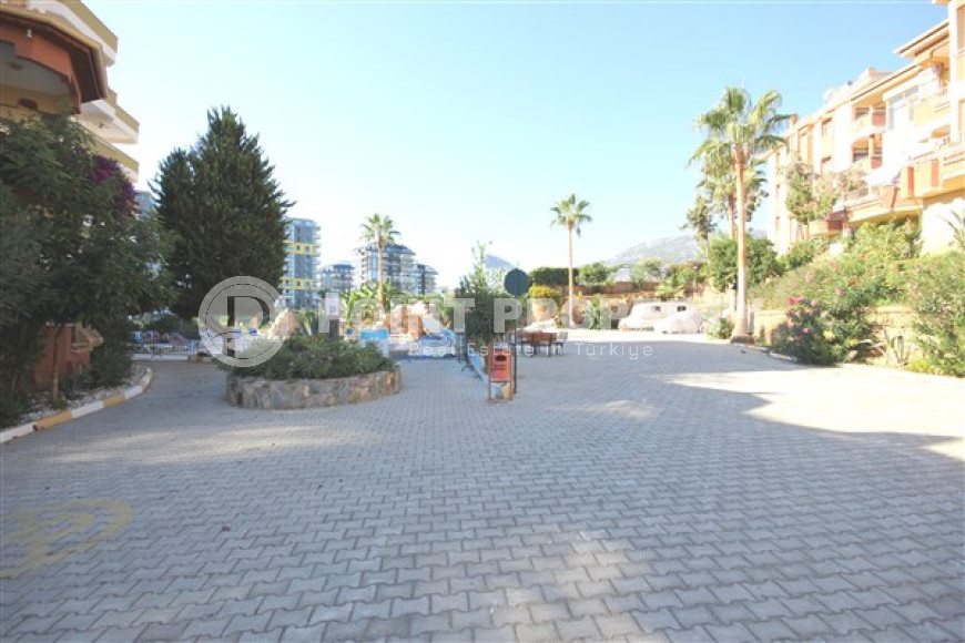 Three-room apartment, 100m², in a well-maintained complex 600m from the sea in Alanya - Mahmutlar-id-1723-photo-21