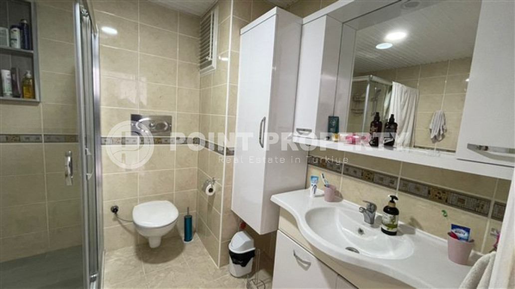 Ready to move in, three bedroom apartment, 135m² in a cozy complex in Cikcilli, Alanya-id-1518-photo-11