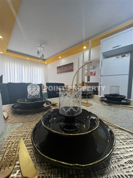 Furnished two bedroom apartment, 115m², on the main street of Mahmutlar, Alanya-id-1725-photo-4