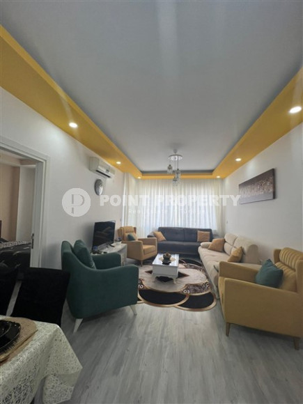 Furnished two bedroom apartment, 115m², on the main street of Mahmutlar, Alanya-id-1725-photo-5