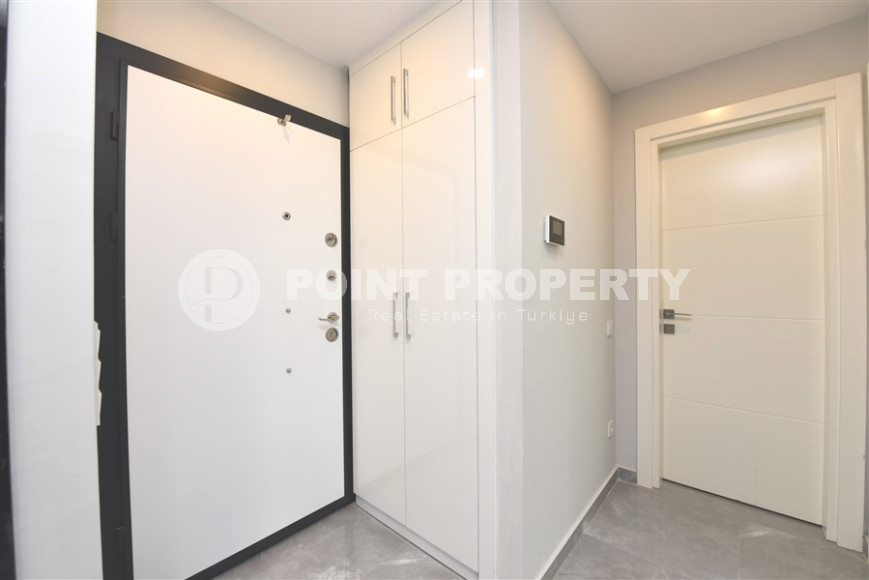 Ready to move in, cozy one bedroom apartment, 55m², in the eastern part of Mahmutlar, Alanya-id-1726-photo-2